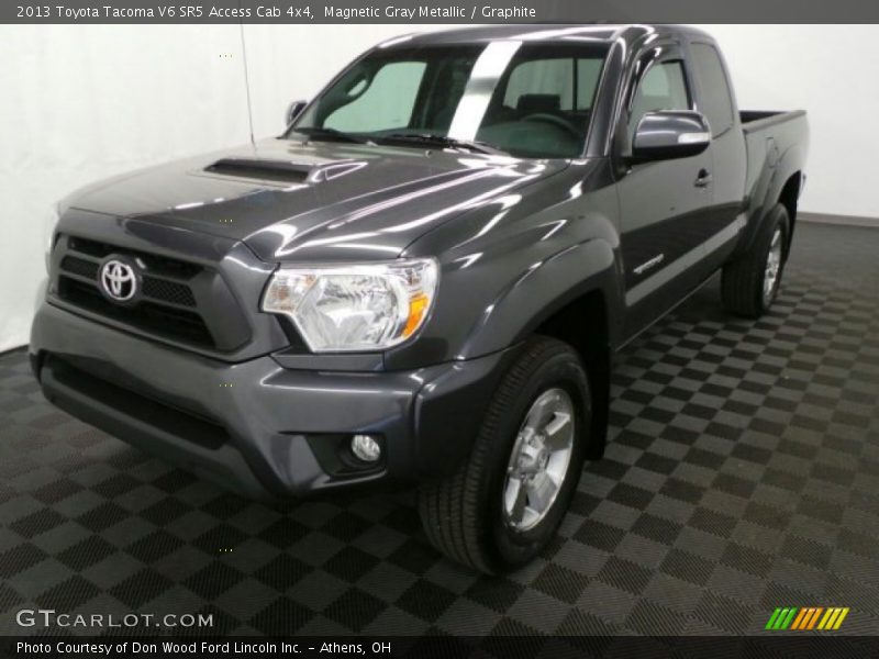 Front 3/4 View of 2013 Tacoma V6 SR5 Access Cab 4x4