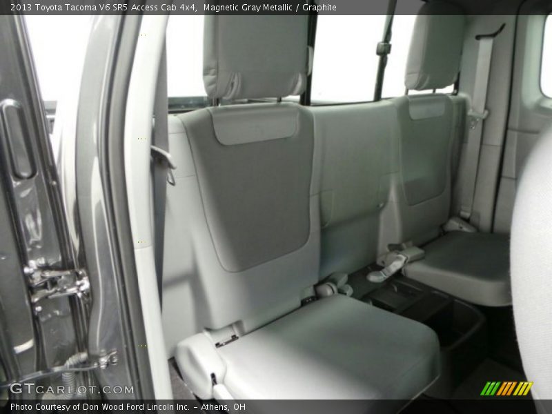 Magnetic Gray Metallic / Graphite 2013 Toyota Tacoma V6 SR5 Access Cab 4x4