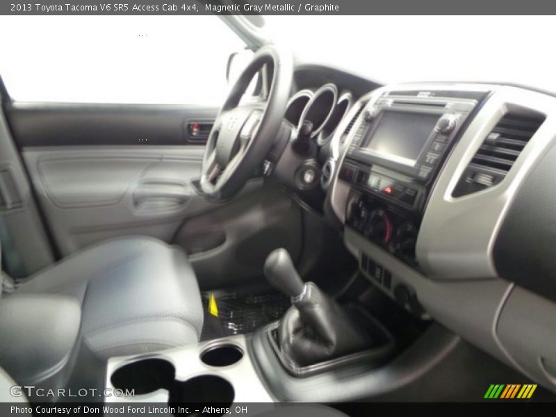 Magnetic Gray Metallic / Graphite 2013 Toyota Tacoma V6 SR5 Access Cab 4x4