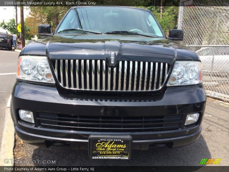 Black / Dove Grey 2006 Lincoln Navigator Luxury 4x4