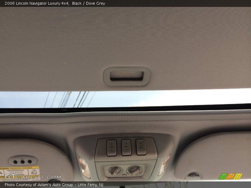 Black / Dove Grey 2006 Lincoln Navigator Luxury 4x4