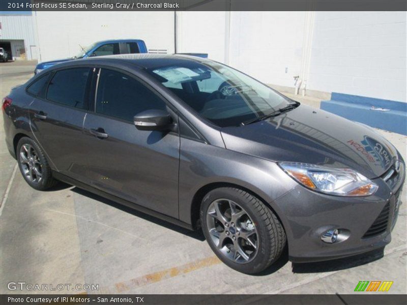 Sterling Gray / Charcoal Black 2014 Ford Focus SE Sedan