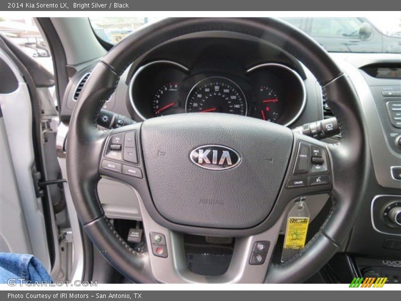 Bright Silver / Black 2014 Kia Sorento LX