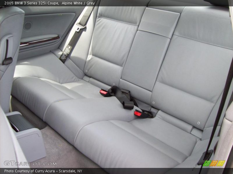 Alpine White / Grey 2005 BMW 3 Series 325i Coupe