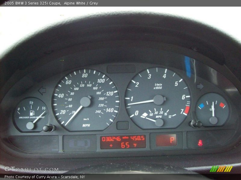 Alpine White / Grey 2005 BMW 3 Series 325i Coupe