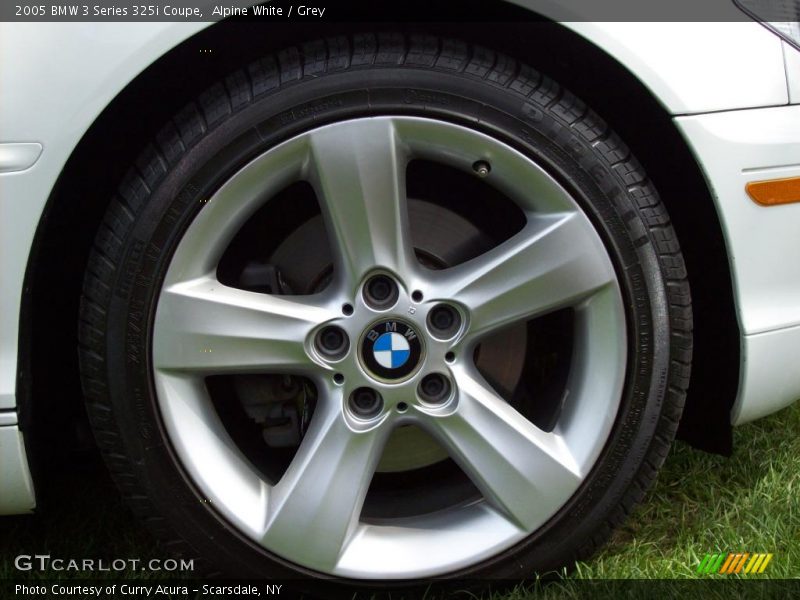 Alpine White / Grey 2005 BMW 3 Series 325i Coupe
