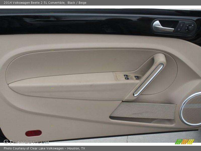Black / Beige 2014 Volkswagen Beetle 2.5L Convertible