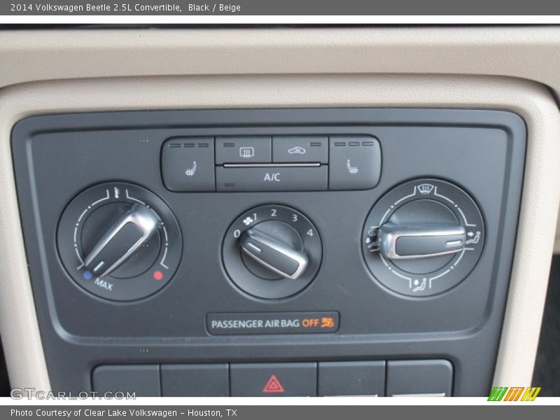 Black / Beige 2014 Volkswagen Beetle 2.5L Convertible