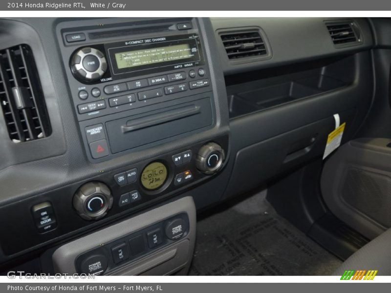 White / Gray 2014 Honda Ridgeline RTL