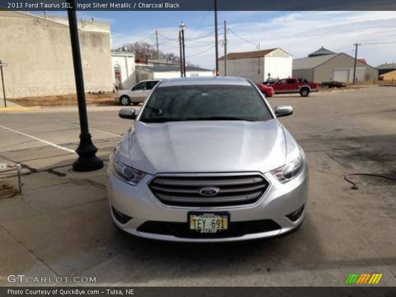 Ingot Silver Metallic / Charcoal Black 2013 Ford Taurus SEL