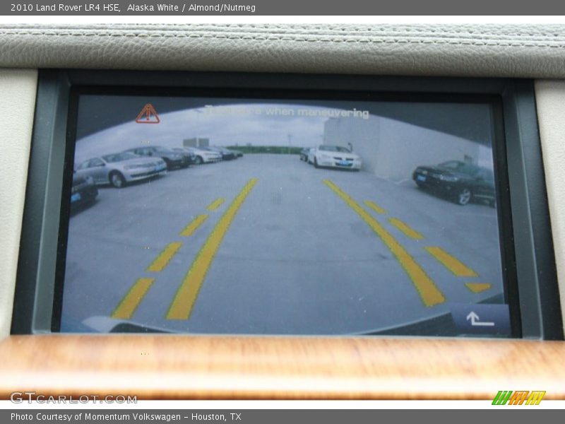 Alaska White / Almond/Nutmeg 2010 Land Rover LR4 HSE