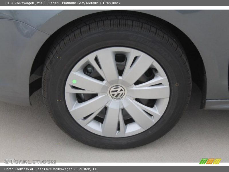 Platinum Gray Metallic / Titan Black 2014 Volkswagen Jetta SE Sedan