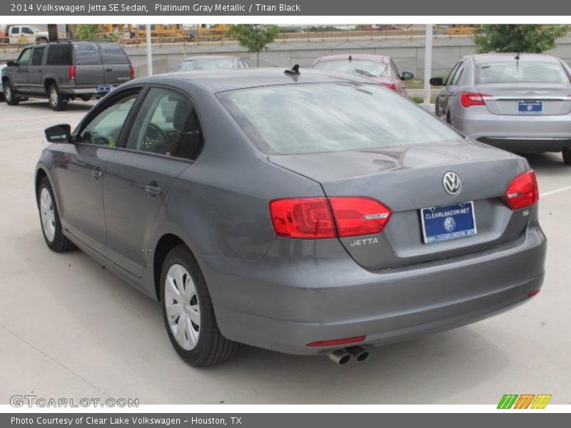 Platinum Gray Metallic / Titan Black 2014 Volkswagen Jetta SE Sedan