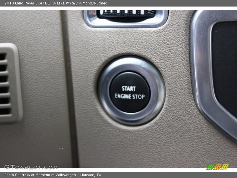 Alaska White / Almond/Nutmeg 2010 Land Rover LR4 HSE