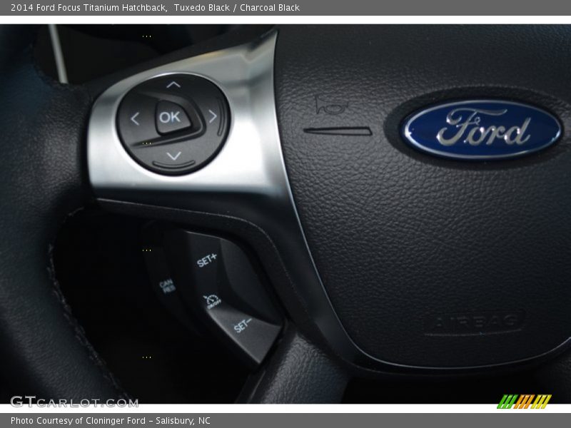Tuxedo Black / Charcoal Black 2014 Ford Focus Titanium Hatchback