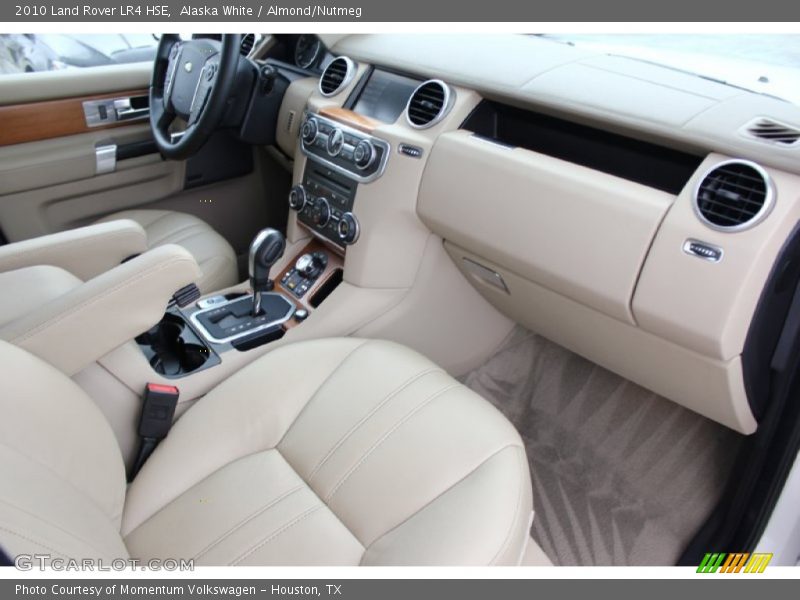 Alaska White / Almond/Nutmeg 2010 Land Rover LR4 HSE