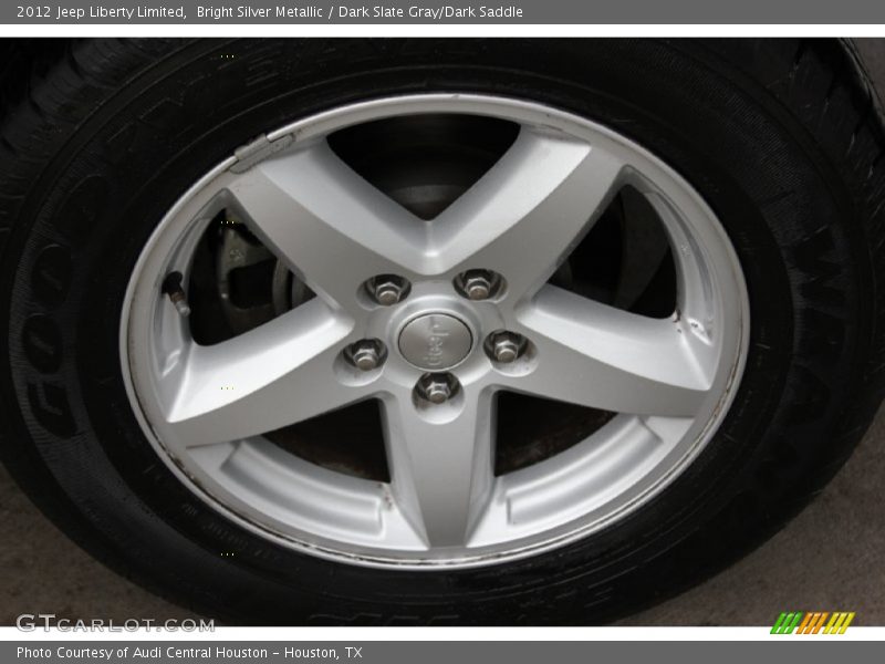 Bright Silver Metallic / Dark Slate Gray/Dark Saddle 2012 Jeep Liberty Limited