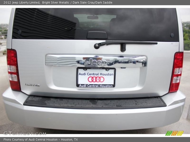 Bright Silver Metallic / Dark Slate Gray/Dark Saddle 2012 Jeep Liberty Limited