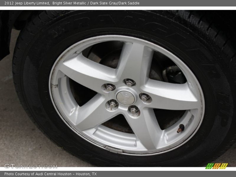 Bright Silver Metallic / Dark Slate Gray/Dark Saddle 2012 Jeep Liberty Limited
