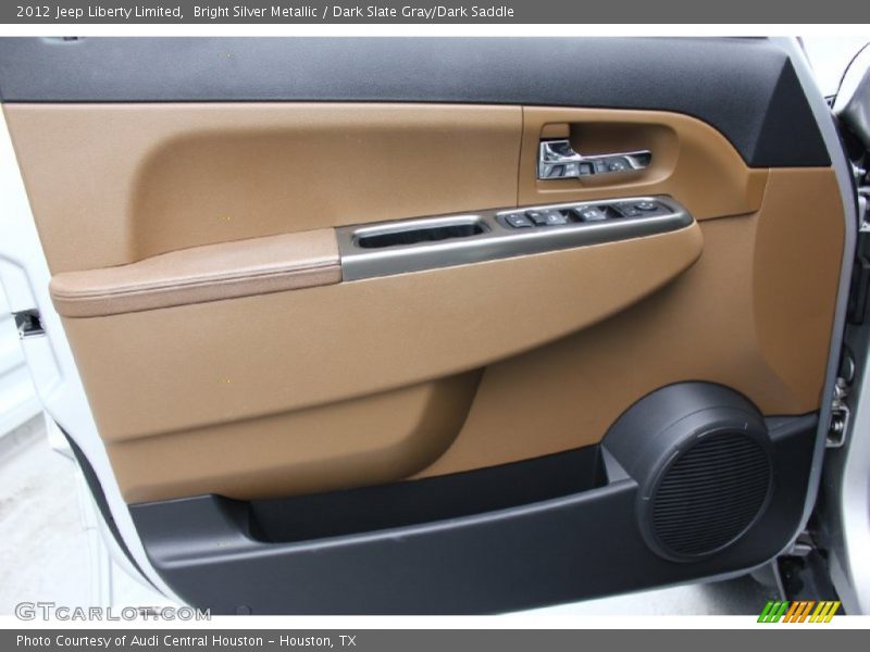 Bright Silver Metallic / Dark Slate Gray/Dark Saddle 2012 Jeep Liberty Limited