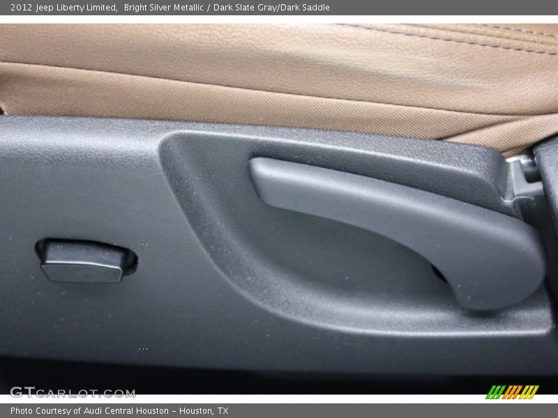 Bright Silver Metallic / Dark Slate Gray/Dark Saddle 2012 Jeep Liberty Limited