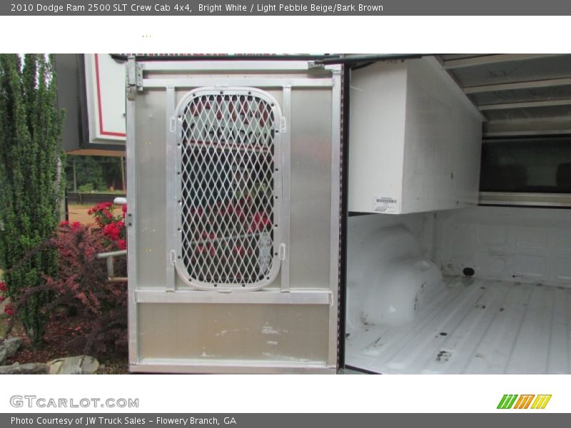 Bright White / Light Pebble Beige/Bark Brown 2010 Dodge Ram 2500 SLT Crew Cab 4x4