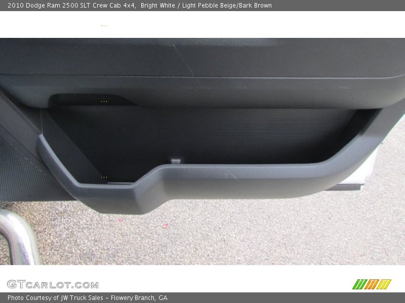Bright White / Light Pebble Beige/Bark Brown 2010 Dodge Ram 2500 SLT Crew Cab 4x4