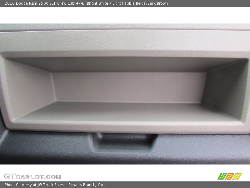 Bright White / Light Pebble Beige/Bark Brown 2010 Dodge Ram 2500 SLT Crew Cab 4x4
