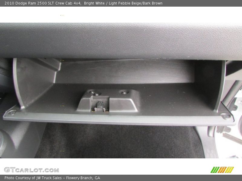 Bright White / Light Pebble Beige/Bark Brown 2010 Dodge Ram 2500 SLT Crew Cab 4x4