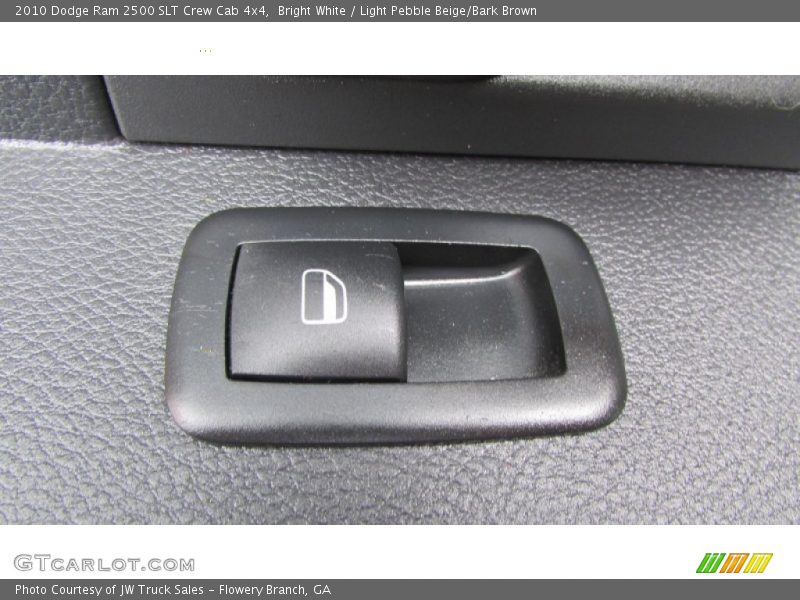 Bright White / Light Pebble Beige/Bark Brown 2010 Dodge Ram 2500 SLT Crew Cab 4x4