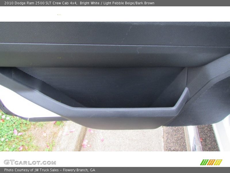 Bright White / Light Pebble Beige/Bark Brown 2010 Dodge Ram 2500 SLT Crew Cab 4x4
