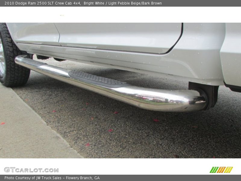 Bright White / Light Pebble Beige/Bark Brown 2010 Dodge Ram 2500 SLT Crew Cab 4x4