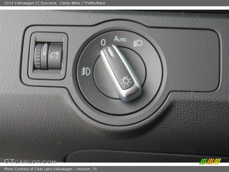 Candy White / Truffle/Black 2014 Volkswagen CC Executive
