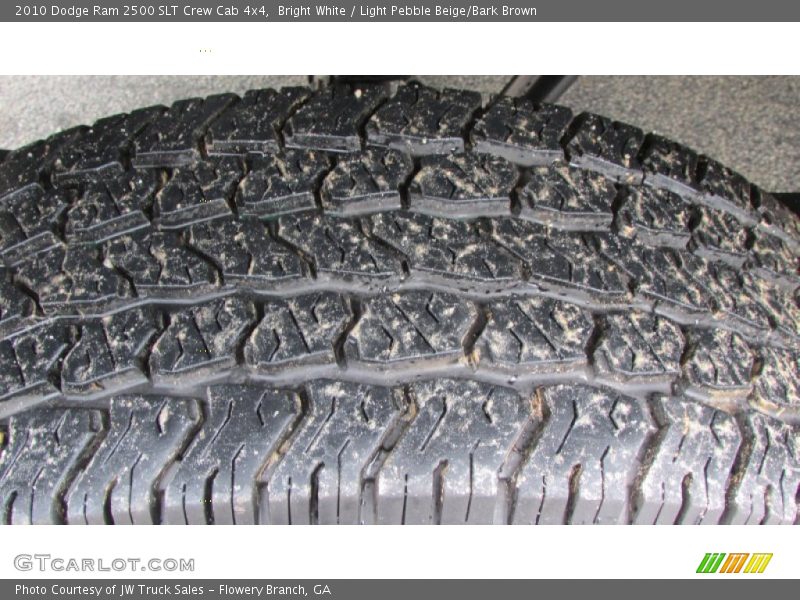 Bright White / Light Pebble Beige/Bark Brown 2010 Dodge Ram 2500 SLT Crew Cab 4x4