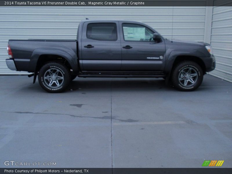 Magnetic Gray Metallic / Graphite 2014 Toyota Tacoma V6 Prerunner Double Cab