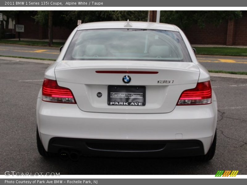 Alpine White / Taupe 2011 BMW 1 Series 135i Coupe