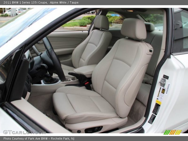 Alpine White / Taupe 2011 BMW 1 Series 135i Coupe