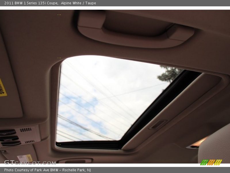 Alpine White / Taupe 2011 BMW 1 Series 135i Coupe