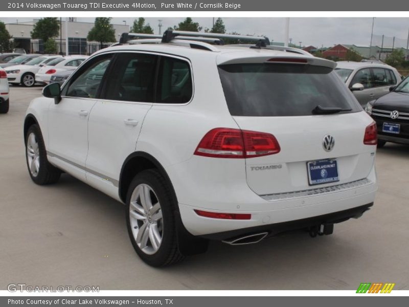 Pure White / Cornsilk Beige 2014 Volkswagen Touareg TDI Executive 4Motion