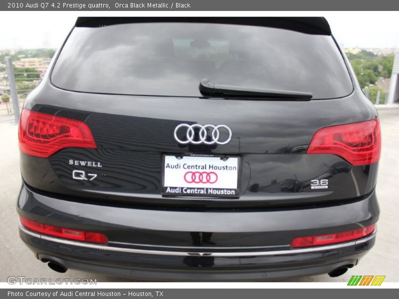 Orca Black Metallic / Black 2010 Audi Q7 4.2 Prestige quattro