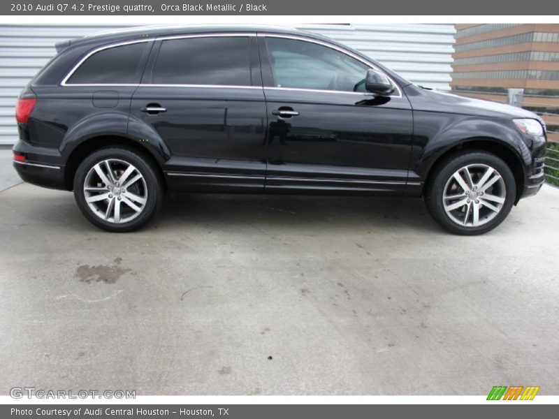 Orca Black Metallic / Black 2010 Audi Q7 4.2 Prestige quattro