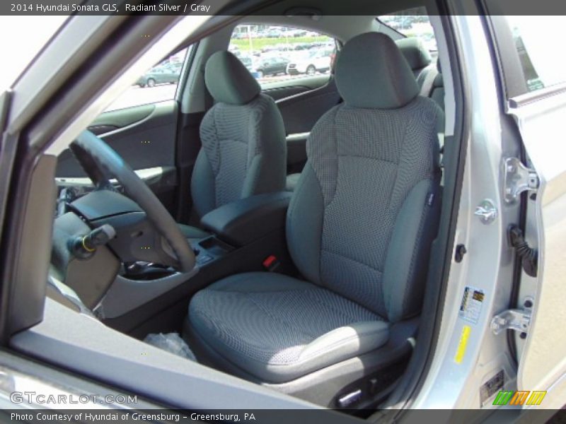 Radiant Silver / Gray 2014 Hyundai Sonata GLS