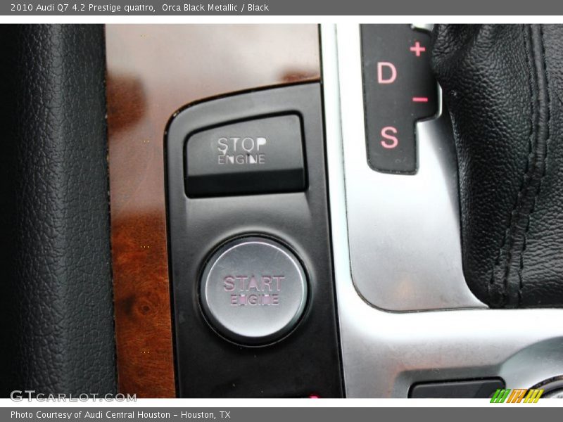 Orca Black Metallic / Black 2010 Audi Q7 4.2 Prestige quattro