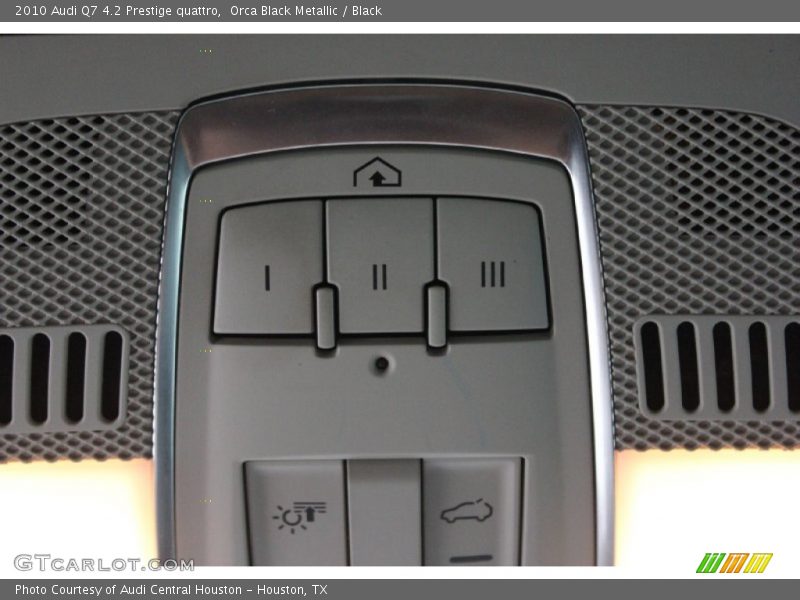 Orca Black Metallic / Black 2010 Audi Q7 4.2 Prestige quattro