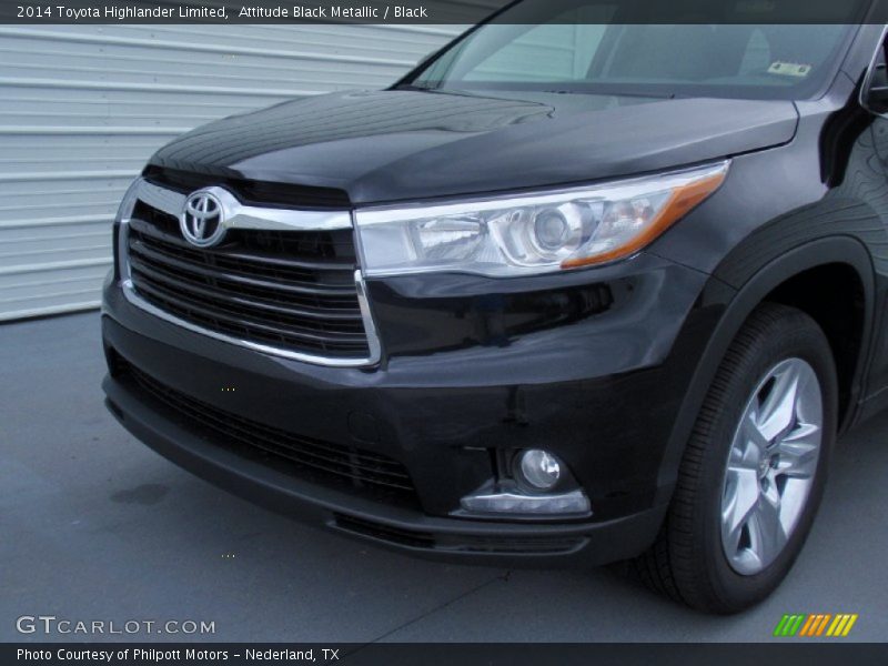 Attitude Black Metallic / Black 2014 Toyota Highlander Limited