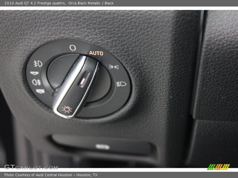 Orca Black Metallic / Black 2010 Audi Q7 4.2 Prestige quattro