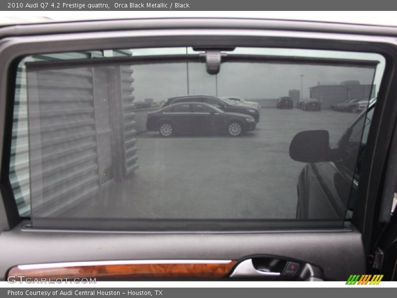 Orca Black Metallic / Black 2010 Audi Q7 4.2 Prestige quattro