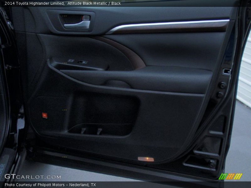 Attitude Black Metallic / Black 2014 Toyota Highlander Limited