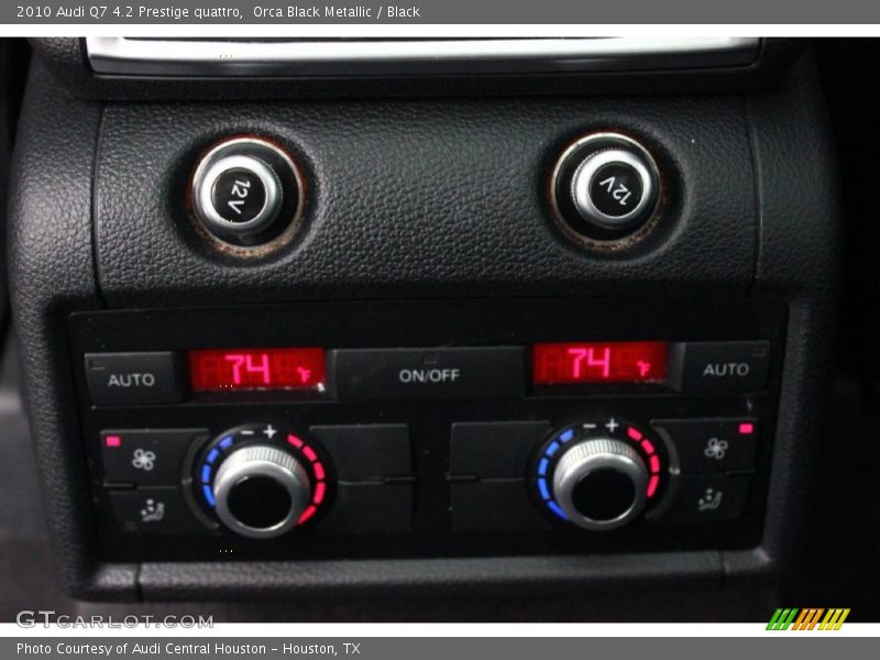 Orca Black Metallic / Black 2010 Audi Q7 4.2 Prestige quattro