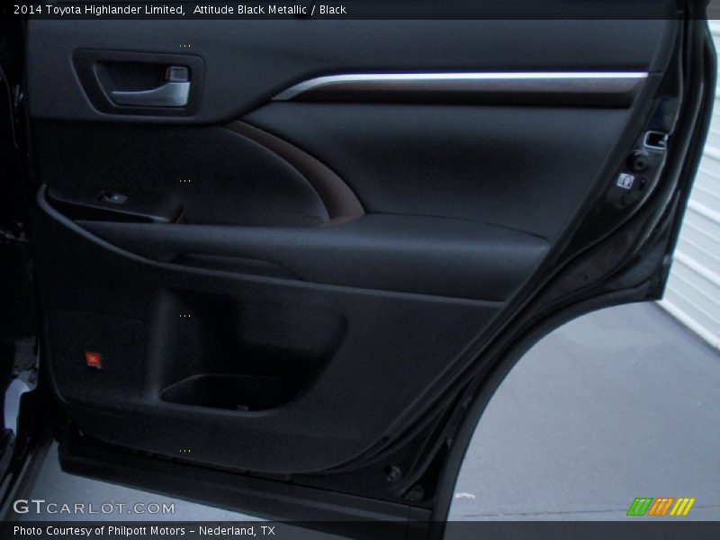 Attitude Black Metallic / Black 2014 Toyota Highlander Limited